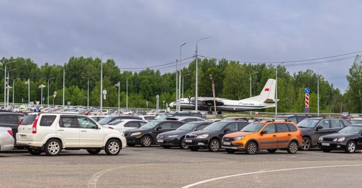 parking de l’aéroport